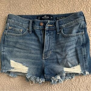 Denim shorts Hollister used size 3 W26.